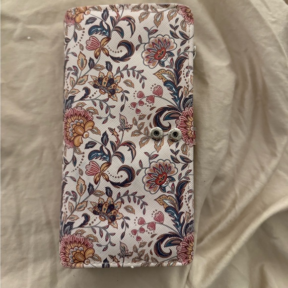 FOR REVIEW - Picture 3 of 7